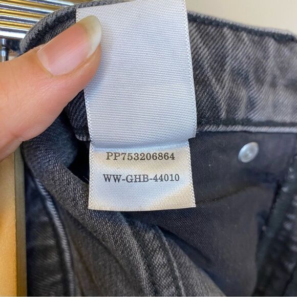 EVERLANE Curvy Hourglass Way-High Straight Leg Jeans Washed Black Gray 26 Long - Picture 14 of 14